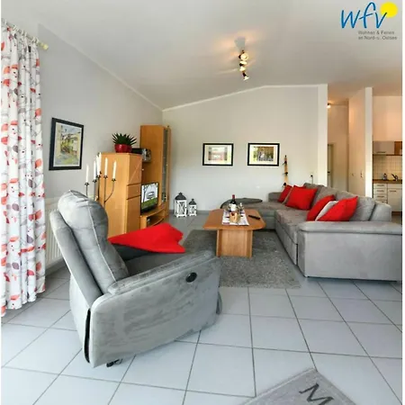 Charming With Balcony * Binz